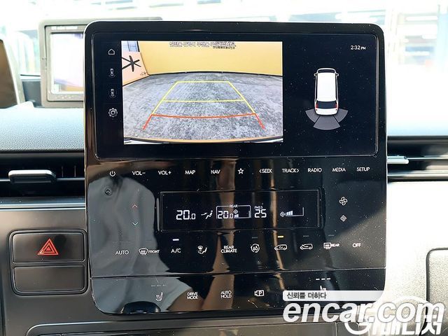 Hyundai Staria 2023 — photo 12