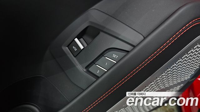 Lamborghini Urus 2022 — photo 20