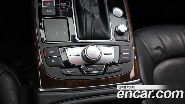 Audi A6 2015 — photo 18