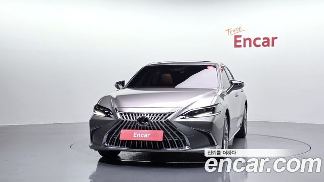 Lexus ES 2026 — photo 3