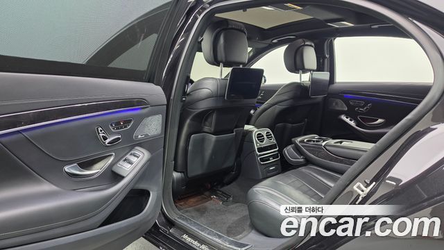 Mercedes-Benz S-Class 2018 — photo 18