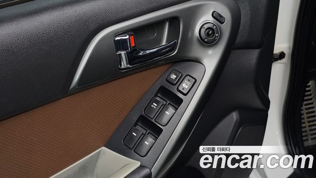 Kia Porte 2013 — photo 16