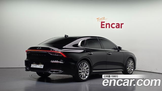 Hyundai Grandeur 2023 — photo 2