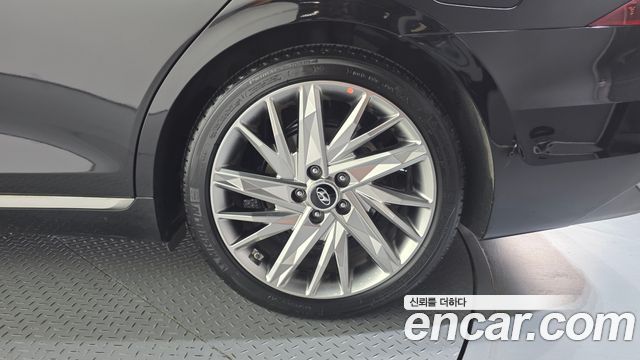 Hyundai Grandeur 2023 — photo 7