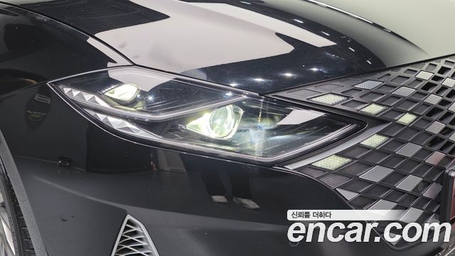 Hyundai Grandeur 2023 — photo 8