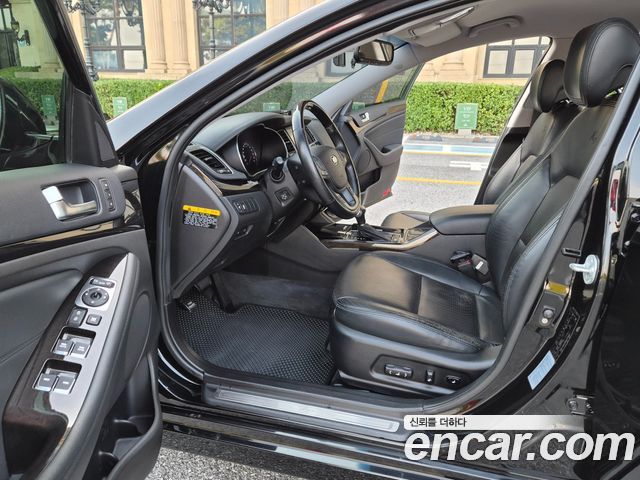 Kia K7 2013 — photo 10