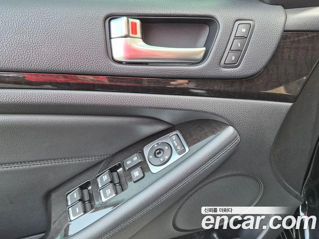 Kia K7 2013 — photo 16