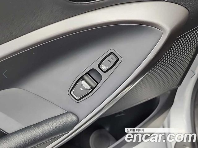Hyundai Maxcruz 2016 — photo 14