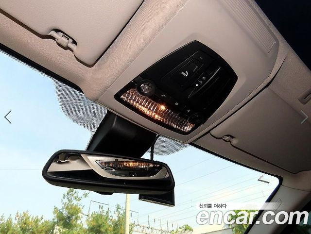 BMW 5-Series 2016 — photo 16