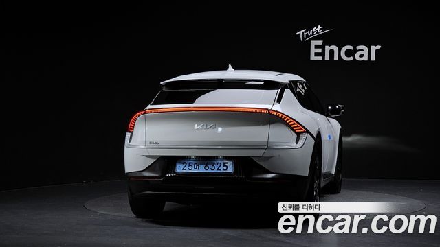 Kia EV6 2023 — photo 4