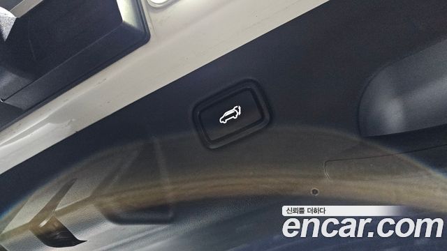 Kia EV6 2023 — photo 19