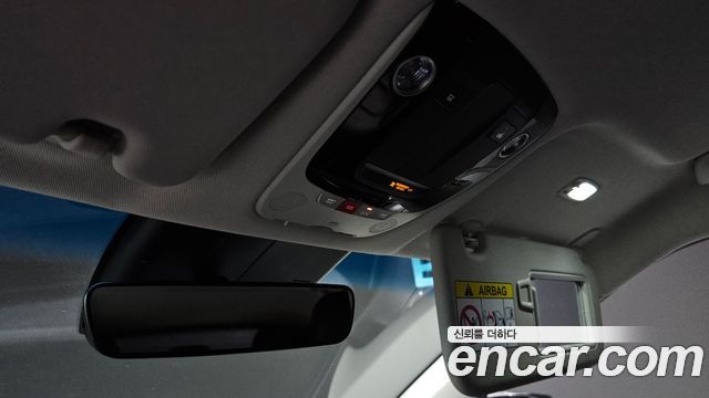 Kia EV6 2023 — photo 20