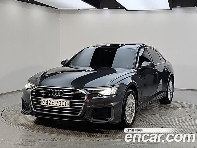 Audi A6 2020 — photo 1