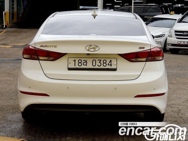 Hyundai AVANTE 2017 — photo 4