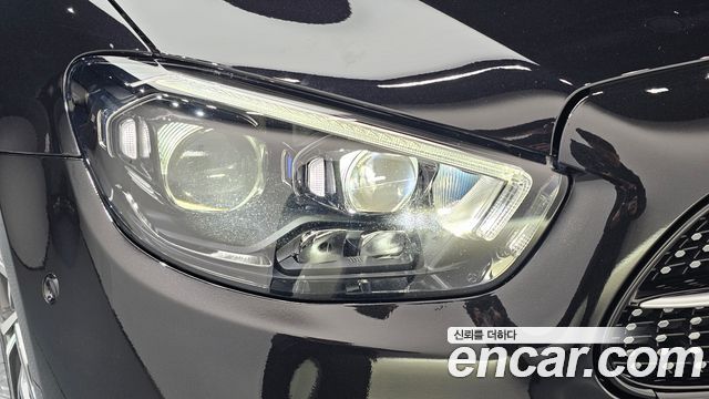 Mercedes-Benz E-Class 2021 — photo 8