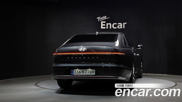 Hyundai Grandeur 2023 — photo 4