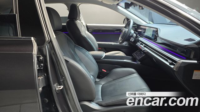 Hyundai Grandeur 2023 — photo 16