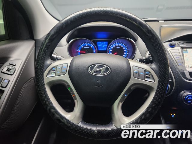 Hyundai Tucson 2013 — photo 12