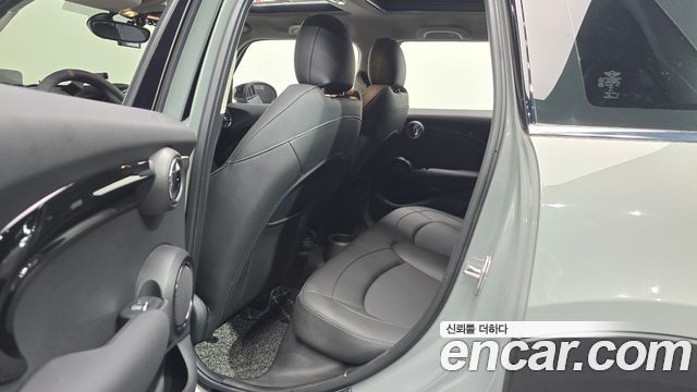 Mini Cooper 2021 — photo 17