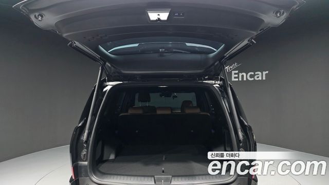 Hyundai Santafe 2025 — photo 26