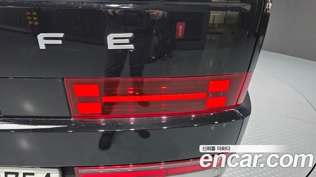 Hyundai Santafe 2025 — photo 9