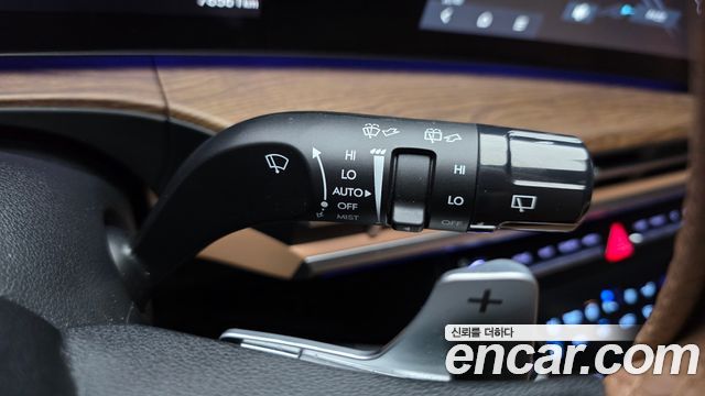 Hyundai Santafe 2025 — photo 33