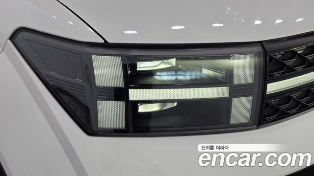 Hyundai Santafe 2024 — photo 8