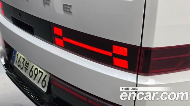 Hyundai Santafe 2024 — photo 9