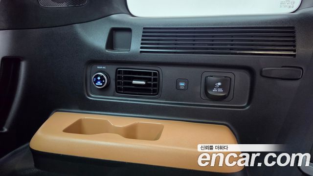 Hyundai Santafe 2024 — photo 31