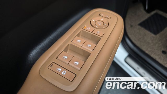 Hyundai Santafe 2024 — photo 37