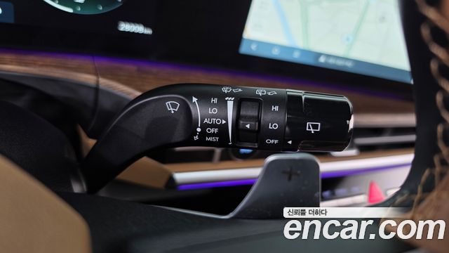 Hyundai Santafe 2024 — photo 38