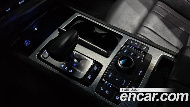 Genesis G80 2019 — photo 9