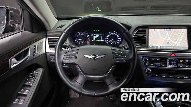 Genesis G80 2019 — photo 12