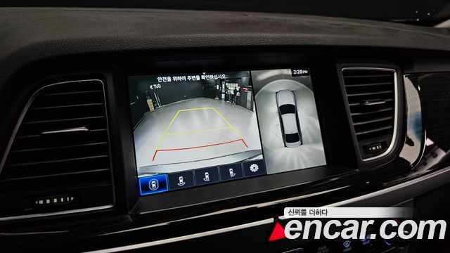 Genesis G80 2019 — photo 14