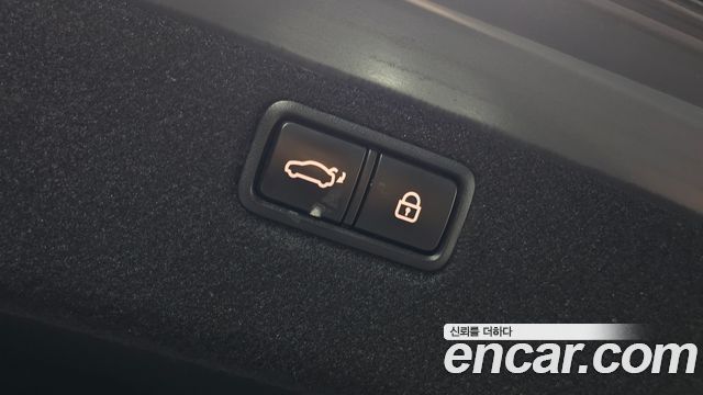Genesis G80 2019 — photo 19