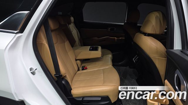 Kia Sorento 2023 — photo 18