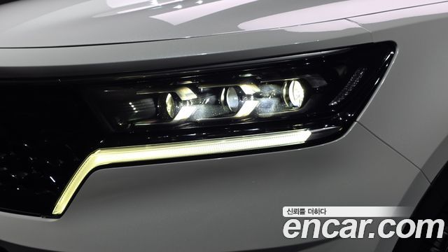 Kia Sorento 2023 — photo 8
