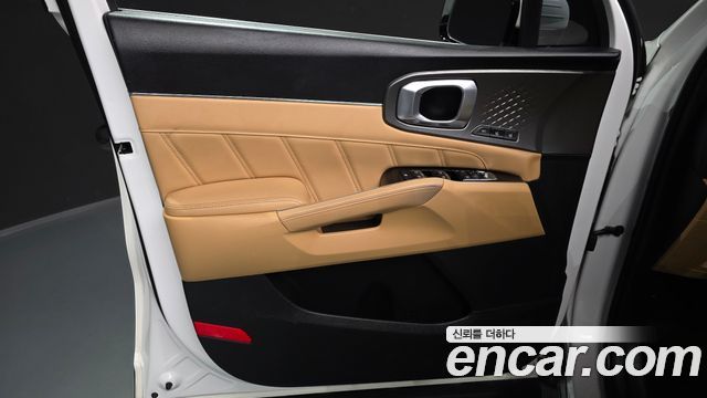 Kia Sorento 2023 — photo 14