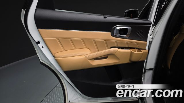 Kia Sorento 2023 — photo 15