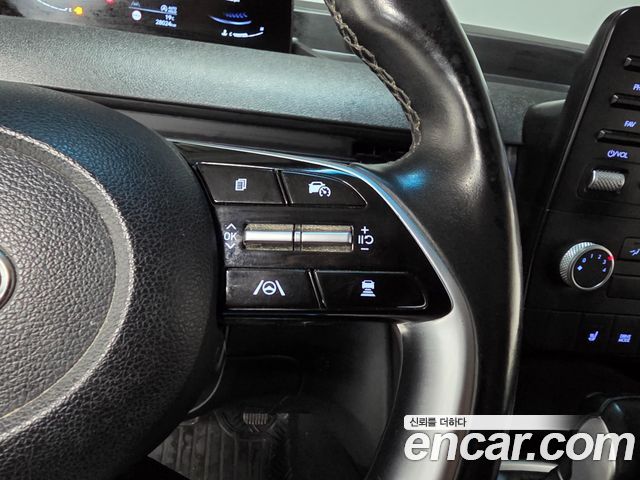 Hyundai Staria 2023 — photo 18