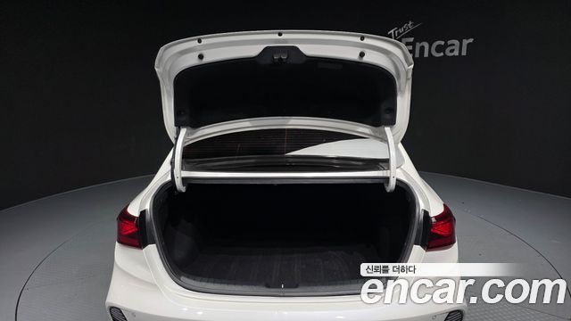 Kia K3 2022 — photo 26