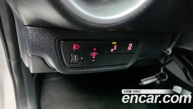 Kia K3 2022 — photo 30