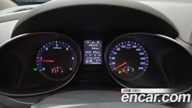 Hyundai Santafe 2015 — photo 11