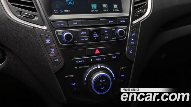 Hyundai Santafe 2015 — photo 23