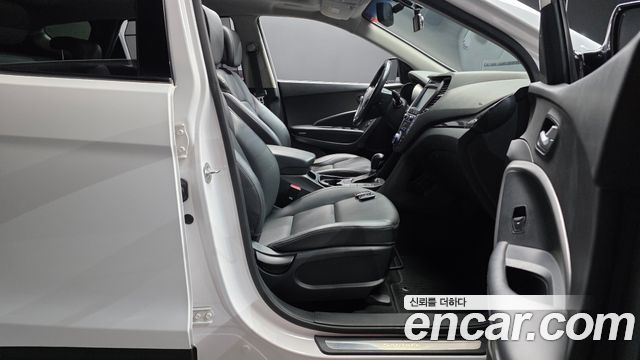 Hyundai Santafe 2015 — photo 16