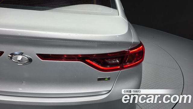 Renault Korea SM6 2016 — photo 9