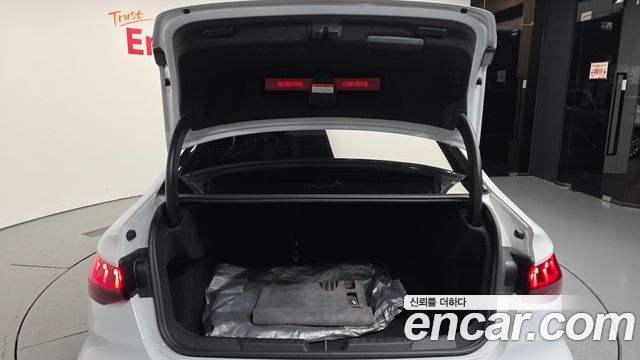Audi A3 2022 — photo 26