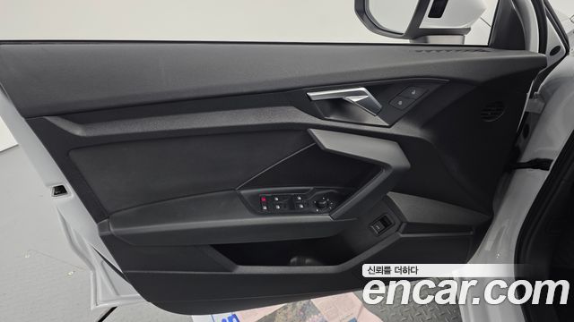 Audi A3 2022 — photo 14
