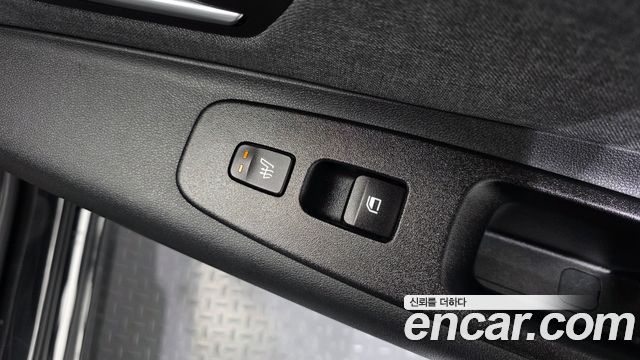 Hyundai AVANTE 2021 — photo 24