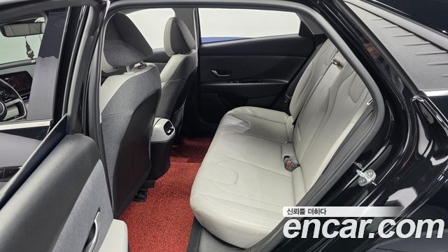 Hyundai AVANTE 2021 — photo 16